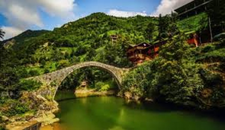 ULTRA KARADENİZ YAYLA VE BATUM